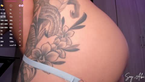 Snapshot of soy_abi_ chatting on 02/26/25, 01:32 Tati Open pvt online show from 02/26/25, 01:32