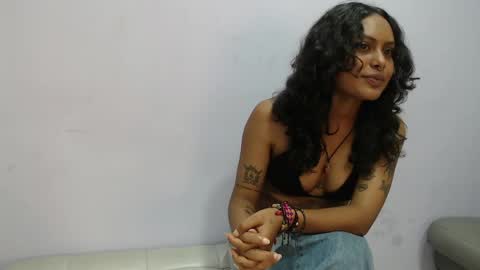 Aghata online show from 04/18/26, 10:43