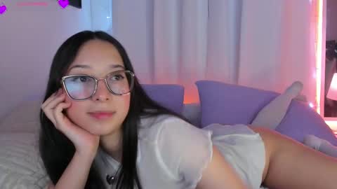 Snapshot of soy_iris chatting on 03/12/25, 02:20 Irisita online show from 03/12/25, 02:20