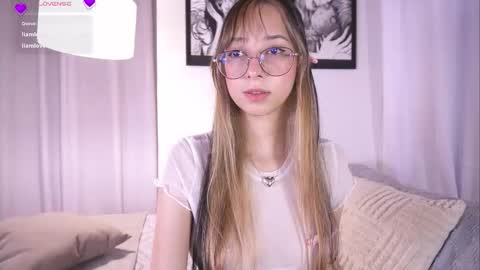 Snapshot of soy_iris chatting on 09/30/25, 11:54 Irisita online show from 09/30/25, 11:54