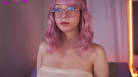 Snapshot of soy_iris chatting on 06/27/26, 12:22 Irisita online show from 06/27/26, 12:22