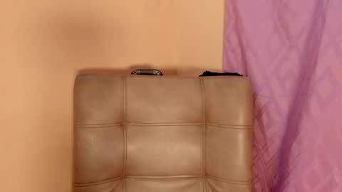 Snapshot of soy_jacky18 chatting on 02/16/25, 08:21 Jacky online show from 02/16/25, 08:21