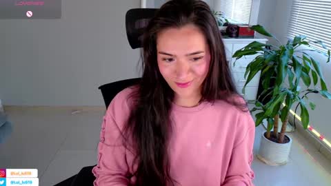 Luisa    online show from 01/27/25, 10:06