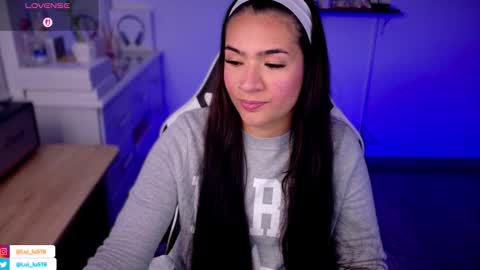 Luisa    online show from 10/21/25, 06:03