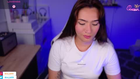 Luisa    online show from 02/04/26, 02:50