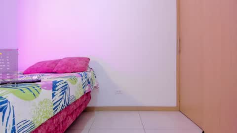 Instagram Soyamandaa  1 online show from 01/31/25, 08:12