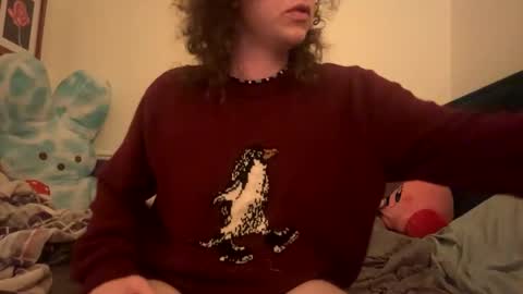 Snapshot of soyboy201 chatting on 12/03/25, 04:09 Soyboy20 online show from 12/03/25, 04:09