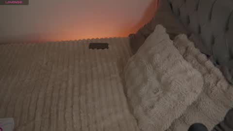 Denise online show from 11/03/25, 03:24