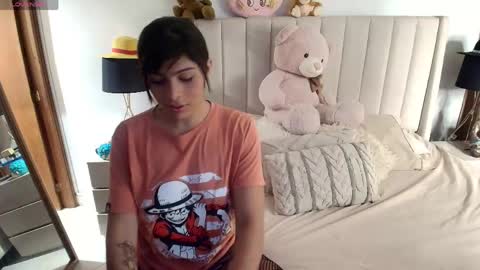 Adeline independent model online show from 04/12/26, 11:32