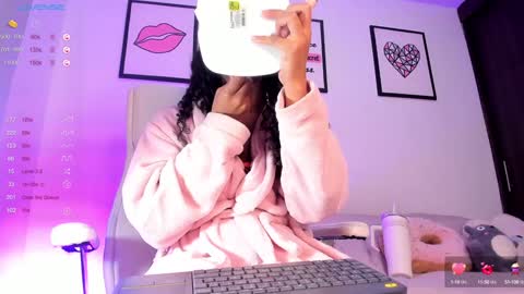 Juliana online show from 12/20/24, 08:01