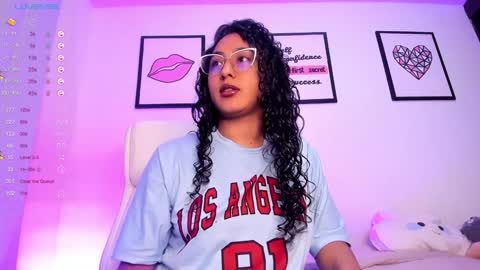 Juliana online show from 01/30/25, 12:50