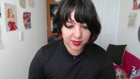 Nana Bela  online show from 09/11/25, 09:48