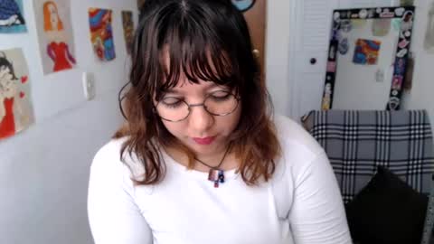 Nana Bela  online show from 07/15/26, 02:55