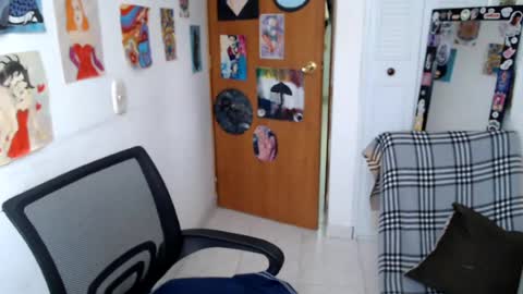 Nana Bela  online show from 07/25/26, 09:34