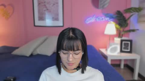 Aleja online show from 09/12/25, 05:07