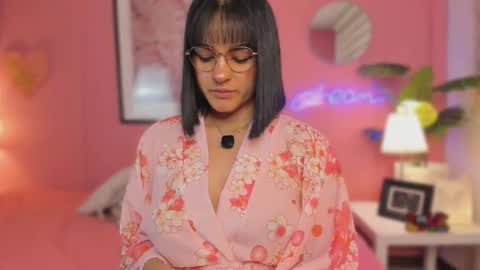 Aleja online show from 02/26/26, 05:50