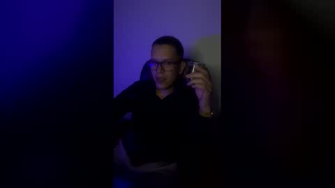 Usuario69 online show from 01/06/26, 03:10