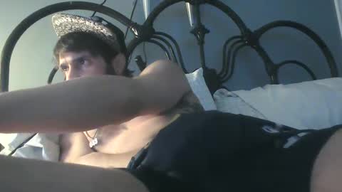 TrndSettrz online show from 03/01/25, 07:19