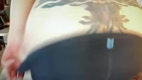 AmberSpanks online show from 11/10/25, 10:20