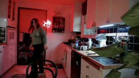 AmberSpanks online show from 11/17/25, 10:48