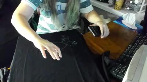 Snapshot of spanking_girls chatting on 12/14/24, 01:06 Evgenia online show from 12/14/24, 01:06