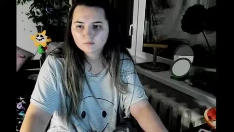 Snapshot of spanking_girls chatting on 12/24/24, 03:27 Evgenia online show from 12/24/24, 03:27