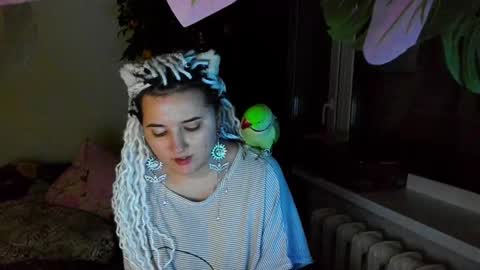 Snapshot of spanking_girls chatting on 01/14/25, 10:23 Evgenia online show from 01/14/25, 10:23