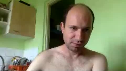 Snapshot of sparei7 chatting on 06/24/26, 11:31 Snaiky online show from 06/24/26, 11:31