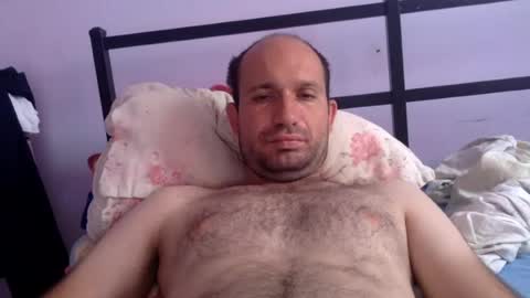 Snapshot of sparei7 chatting on 07/19/26, 10:52 Snaiky online show from 07/19/26, 10:52
