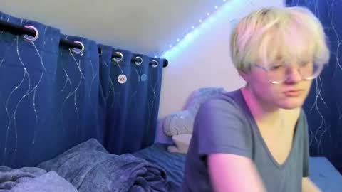 Atticus Pendragon online show from 02/15/26, 04:20