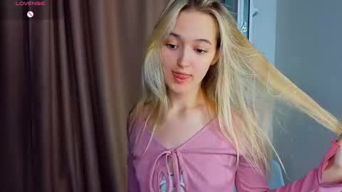 Mary online show from 04/05/26, 06:49