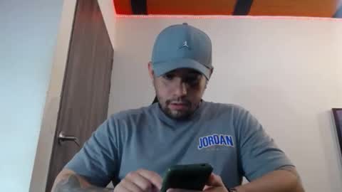     online show from 02/04/25, 05:10