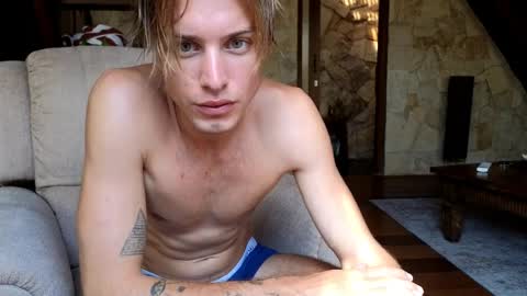 Sasha --  online show from 04/09/26, 02:22