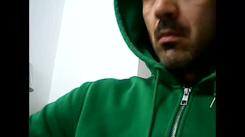 Snapshot of speed0800 chatting on 01/02/25, 09:39 Speed online show from 01/02/25, 09:39