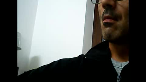 Snapshot of speed0800 chatting on 10/25/25, 01:24 Speed online show from 10/25/25, 01:24