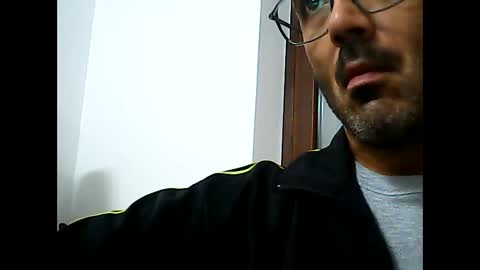 Snapshot of speed0800 chatting on 11/04/25, 10:20 Speed online show from 11/04/25, 10:20