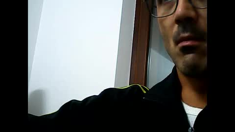 Snapshot of speed0800 chatting on 11/21/25, 10:19 Speed online show from 11/21/25, 10:19