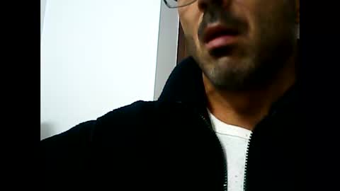 Snapshot of speed0800 chatting on 11/25/25, 10:54 Speed online show from 11/25/25, 10:54