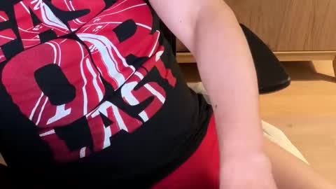 speedoguy78 online show from 04/11/26, 09:13