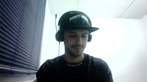 Snapshot of sperm_donor94 chatting on 12/15/24, 01:13 sperm_donor94 online show from 12/15/24, 01:13