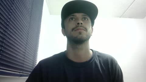 Snapshot of sperm_donor94 chatting on 12/20/24, 10:43 sperm_donor94 online show from 12/20/24, 10:43