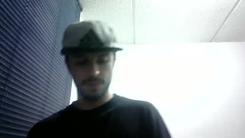 Snapshot of sperm_donor94 chatting on 12/26/24, 01:51 sperm_donor94 online show from 12/26/24, 01:51