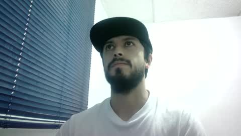 Snapshot of sperm_donor94 chatting on 02/23/25, 05:39 sperm_donor94 online show from 02/23/25, 05:39