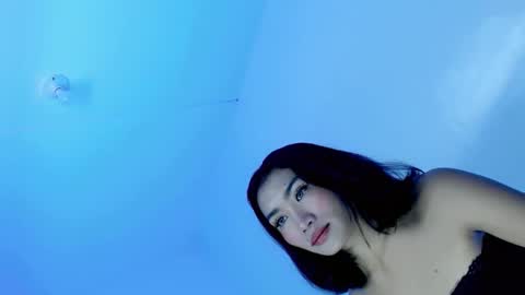 Snapshot of sphiwekazi chatting on 02/17/26, 12:51 KAZI online show from 02/17/26, 12:51