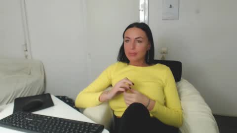 Carla online show from 01/22/25, 05:59