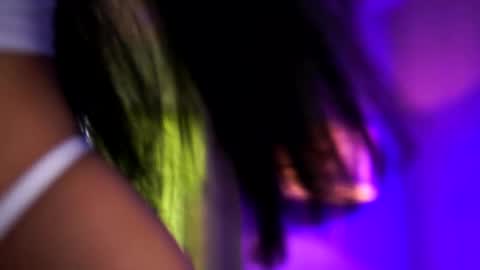 Leila online show from 05/27/26, 09:06