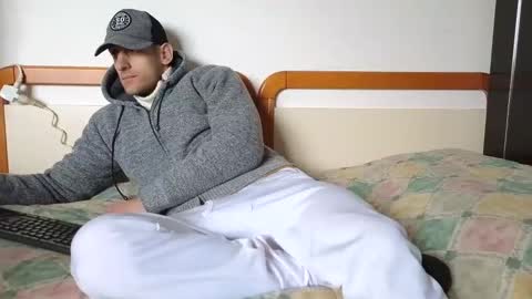 Snapshot of spider_0090 chatting on 01/29/25, 10:58 Marco. When Im offline you can view premium content in bio online show from 01/29/25, 10:58