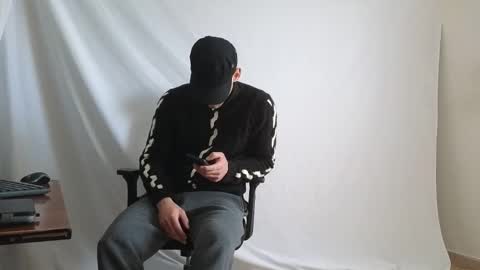 Snapshot of spider_0090 chatting on 02/17/26, 07:16 Marco. When Im offline you can view premium content in bio online show from 02/17/26, 07:16