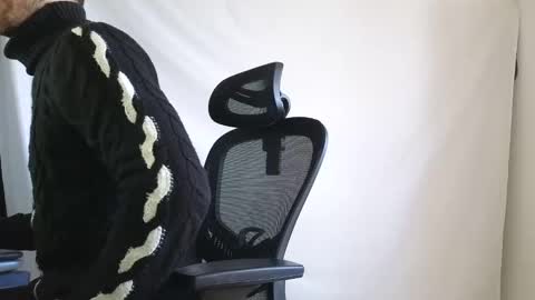 Marco. When Im offline you can view premium content in bio online show from 03/27/26, 08:26