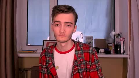 Snapshot of spider___man chatting on 09/24/25, 11:13 Spidey online show from 09/24/25, 11:13